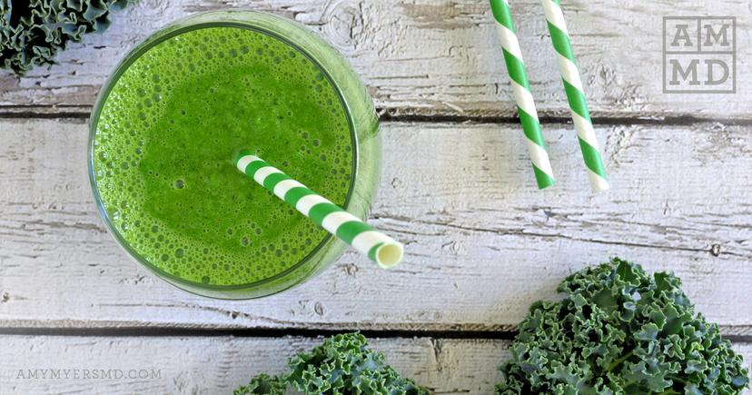 10 Reasons to Drink Green Juice Daily
