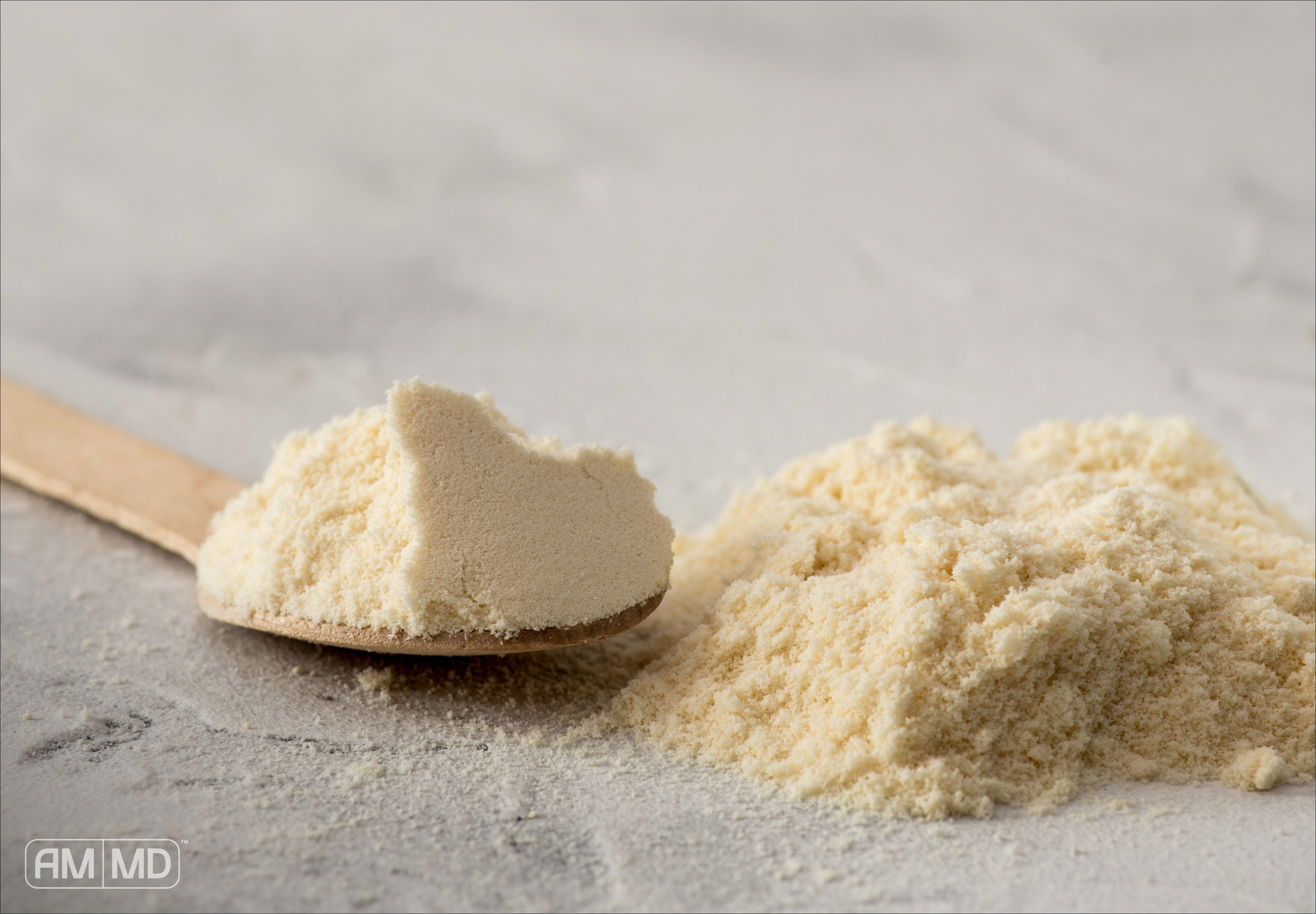 Scoop of Colostrum - ImmunoLin® vs. Colostrum: Which One Should You Choose? - AMMD™