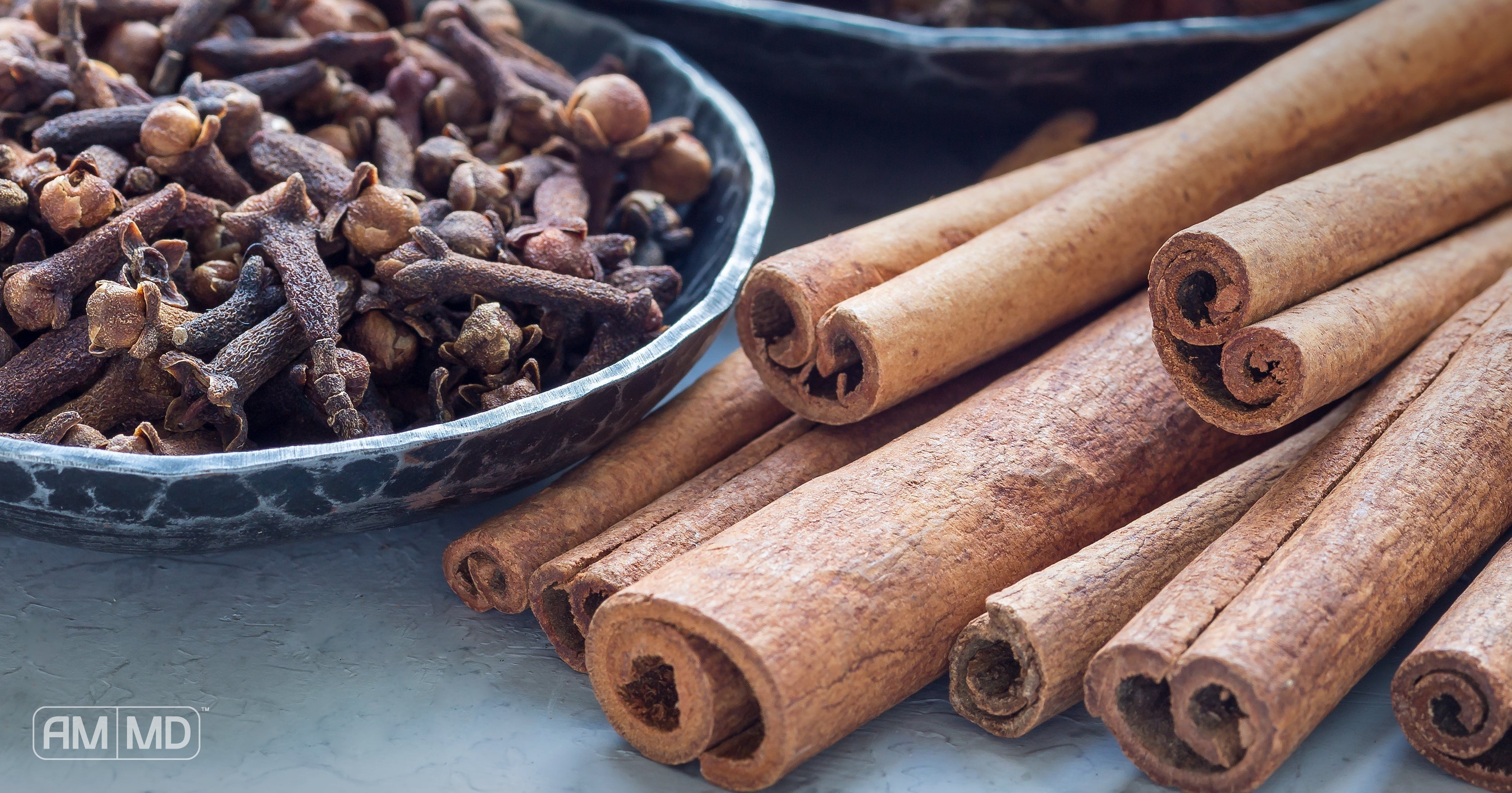 Cinnamon sticks - The Anti-Candida Diet: The Strongest Candida Killers - AMMD™