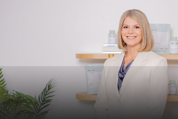 Meet Dr. Myers, New York Best selling author and physician. Founder of AMMD.
